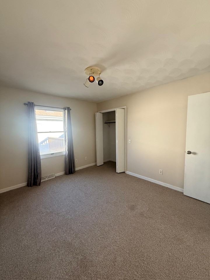 3131 Turning Mill Dr #1 - Photo 6 of 20