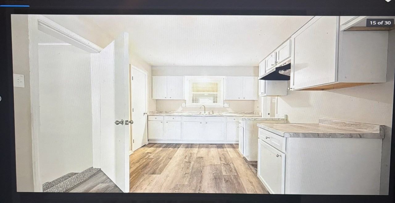 3400 Hallbrook St #1 - Photo 7 of 10