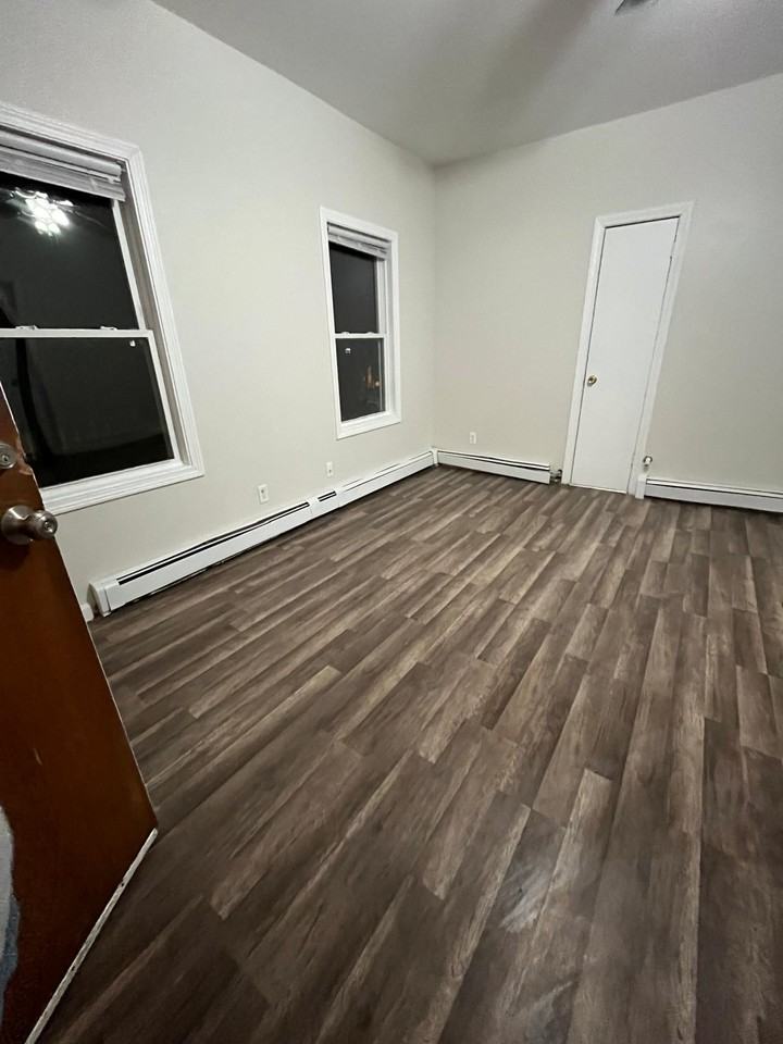 286 Griffin St #286-2 - Photo 3 of 9