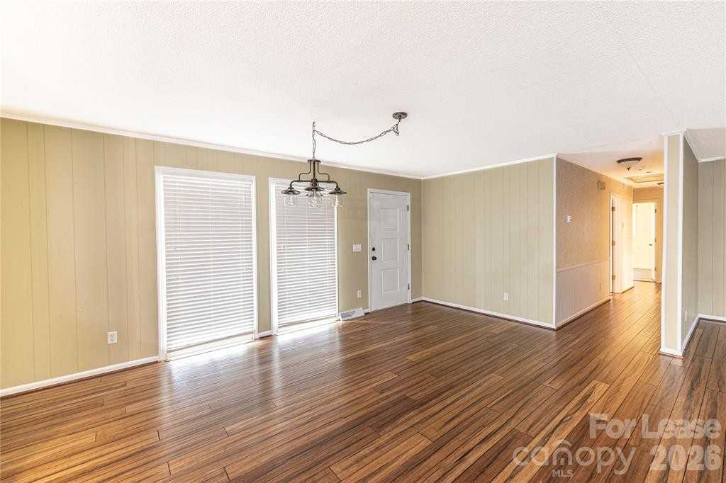 24752 Kates Dr #1 - Photo 7 of 33