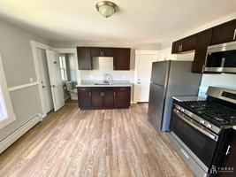featured image of 8 Frederick St