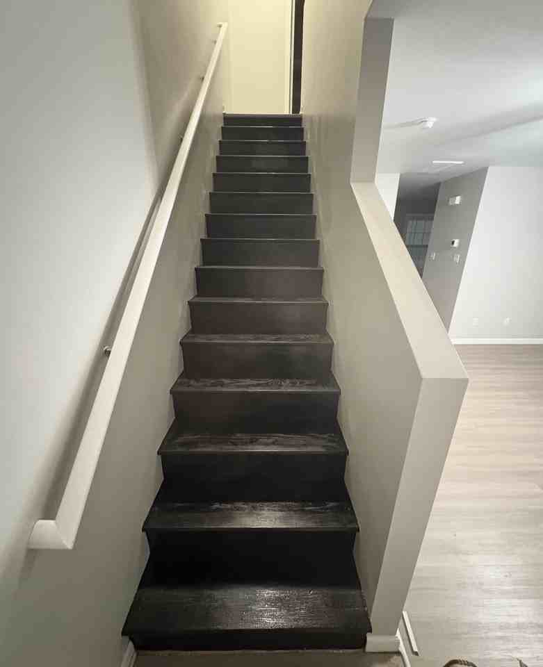 1009 22nd Street Northeast - E #E - Photo 2 of 11