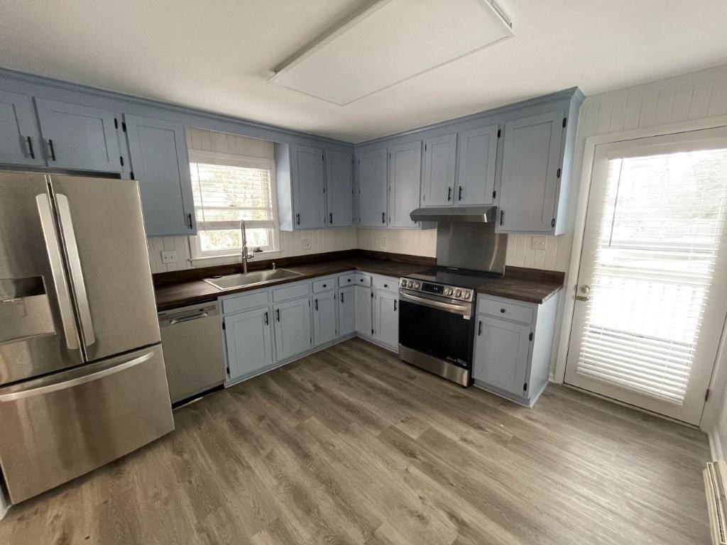 220 31st Ave Nw #222 - Photo 2 of 10