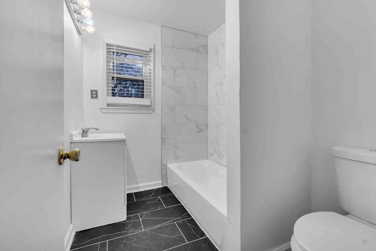 3010 Ruskin Rd #1 - Photo 6 of 11