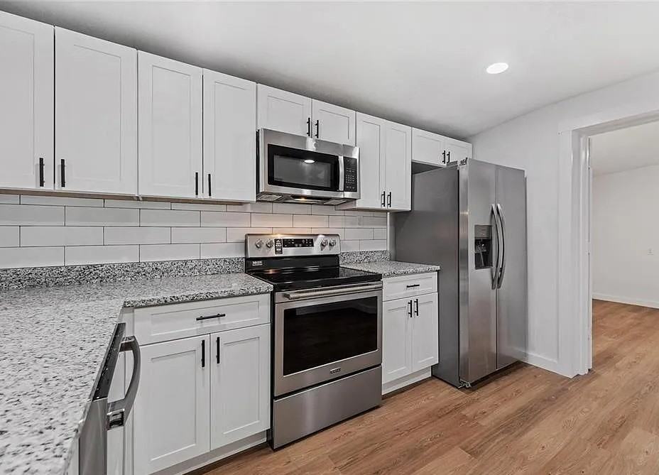 1830 Hallum Ave #1 - Photo 4 of 10