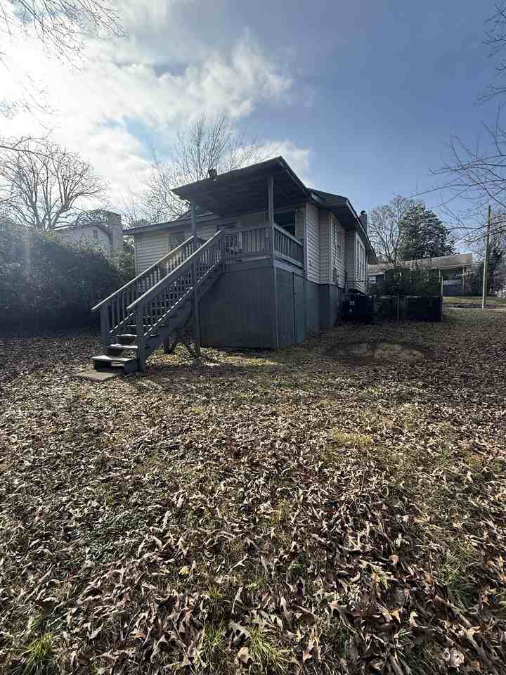 605 80th St S #1 - Photo 6 of 20