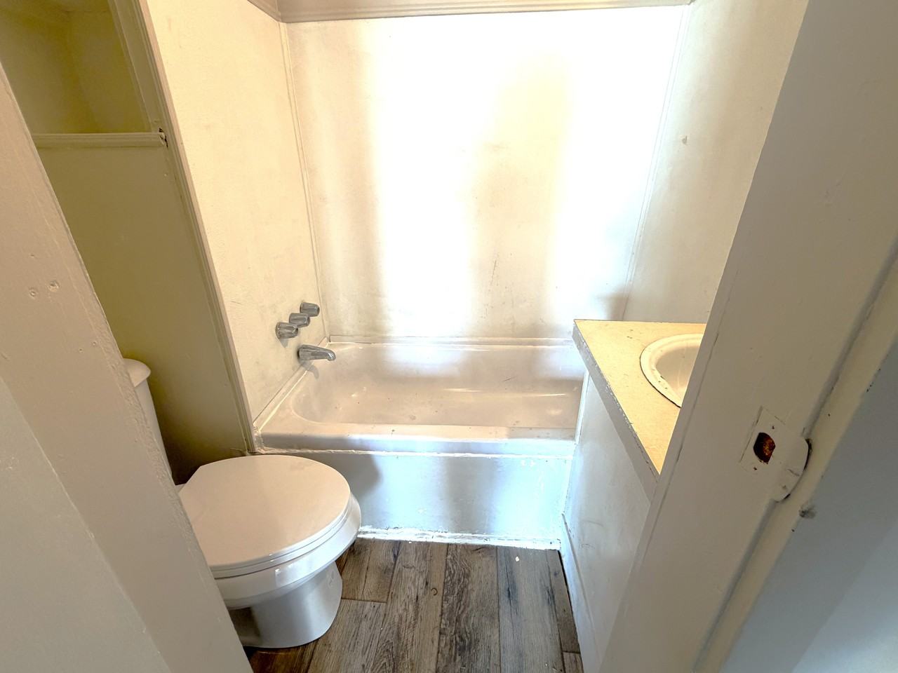 520 Holly St #3 - Photo 2 of 3