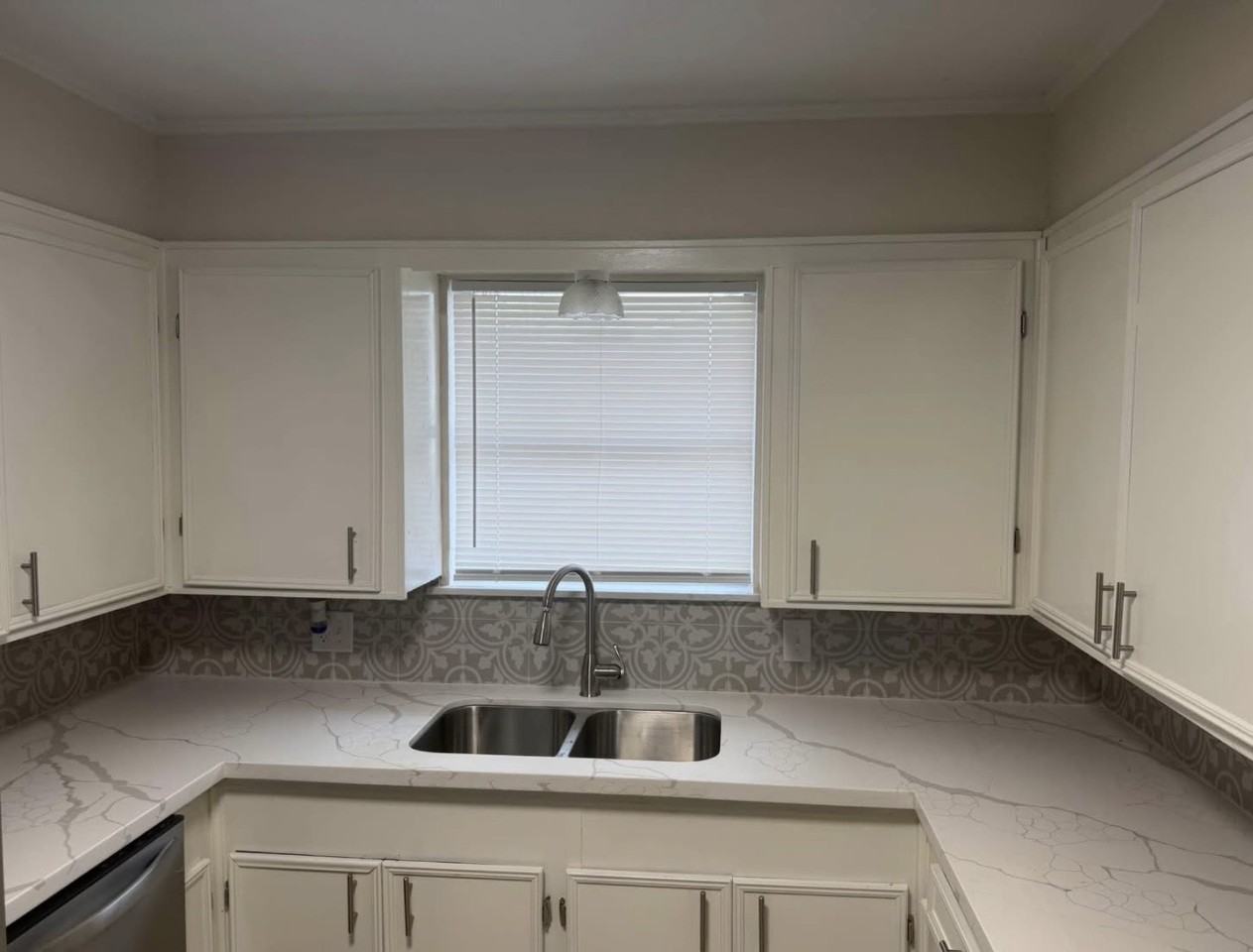 3616 Avenue D #3616AVED - Photo 2 of 9