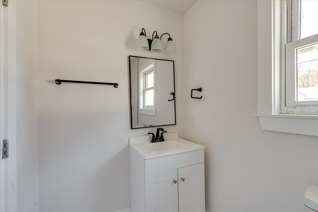FULLY RENOVATED duplex in East Ridge! - Photo 7 of 10