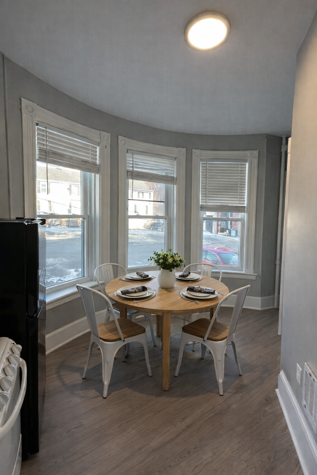 4 N State St #101-1C - Photo 2 of 12