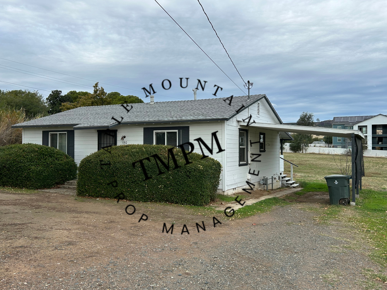 150 Mono Ave - Photo 2 of 10