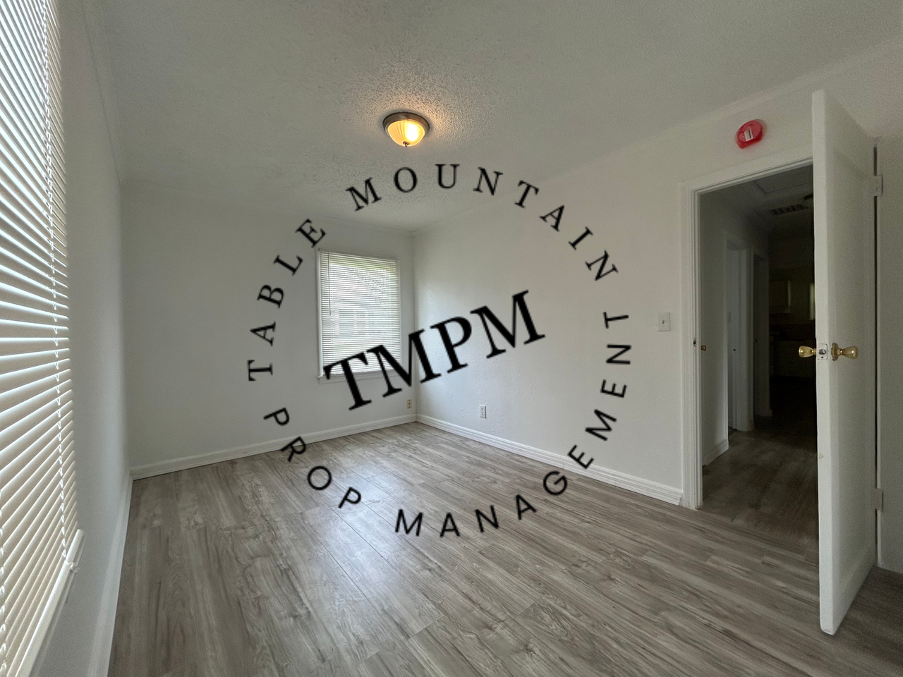 150 Mono Ave - Photo 7 of 10