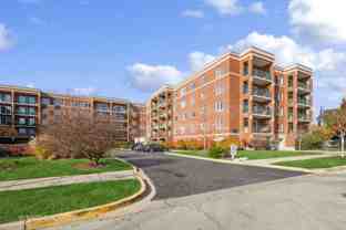 5360 N Lowell Ave #307 - Photo 1 of 1