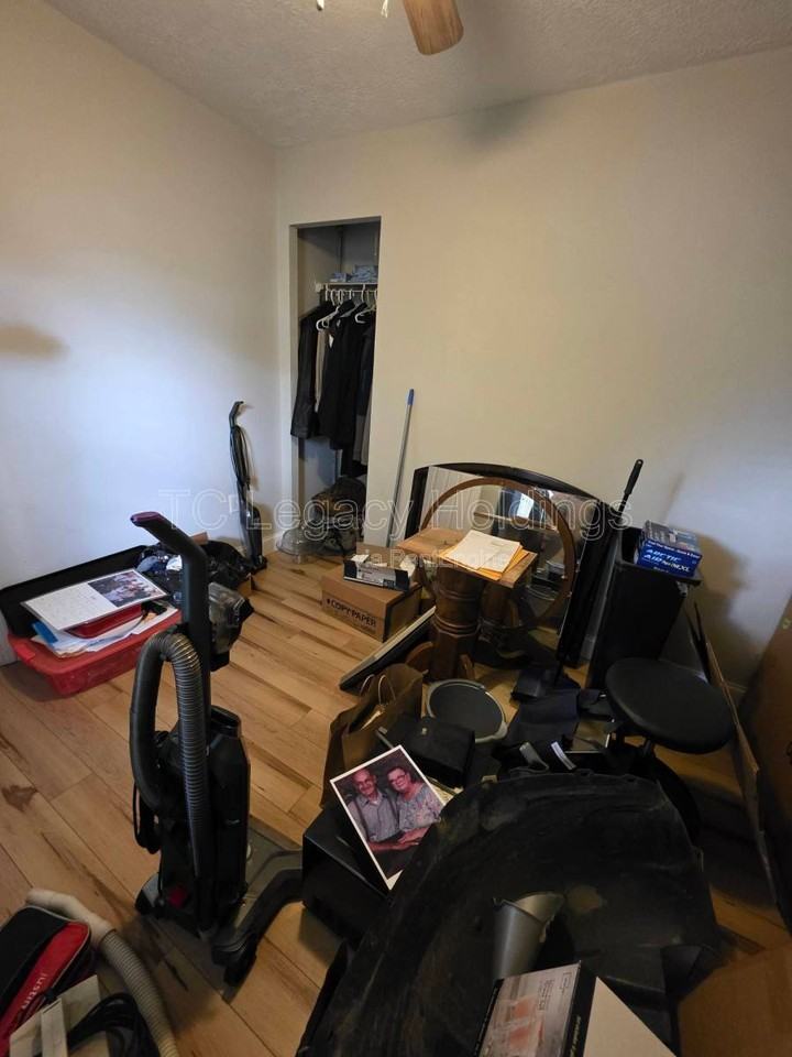 419 1 2 Walnut Ave - Photo 5 of 9