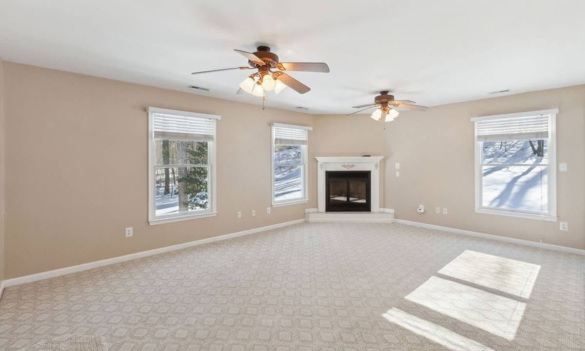 44246 Old Mill Hill Rd - Photo 2 of 10