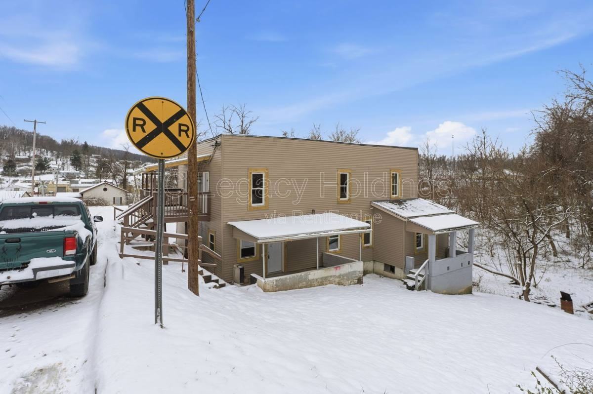 16 Flint St #101 - Photo 3 of 10