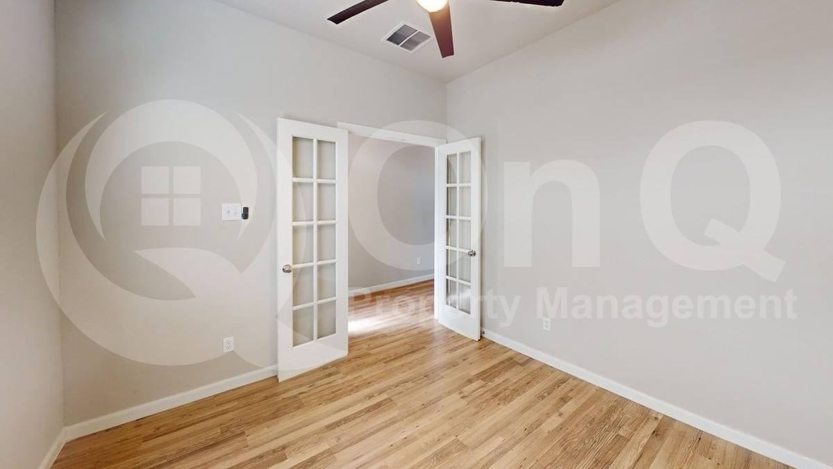 7135 Rolling Waters Way - Photo 6 of 10