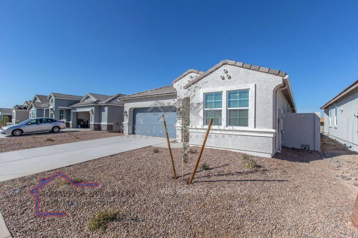 44498 W Palo Aliso Way - Photo 3 of 10