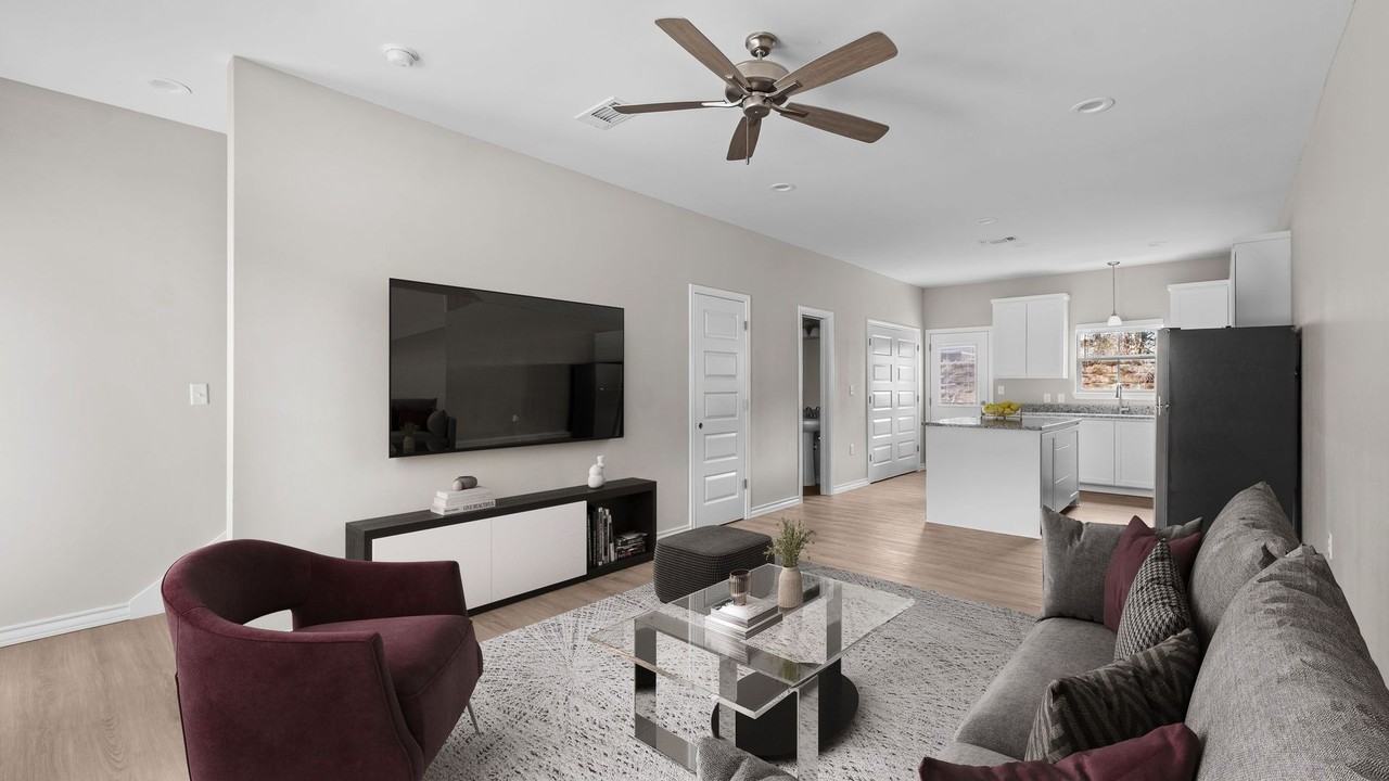 University Townhomes - Photo 3 of 23