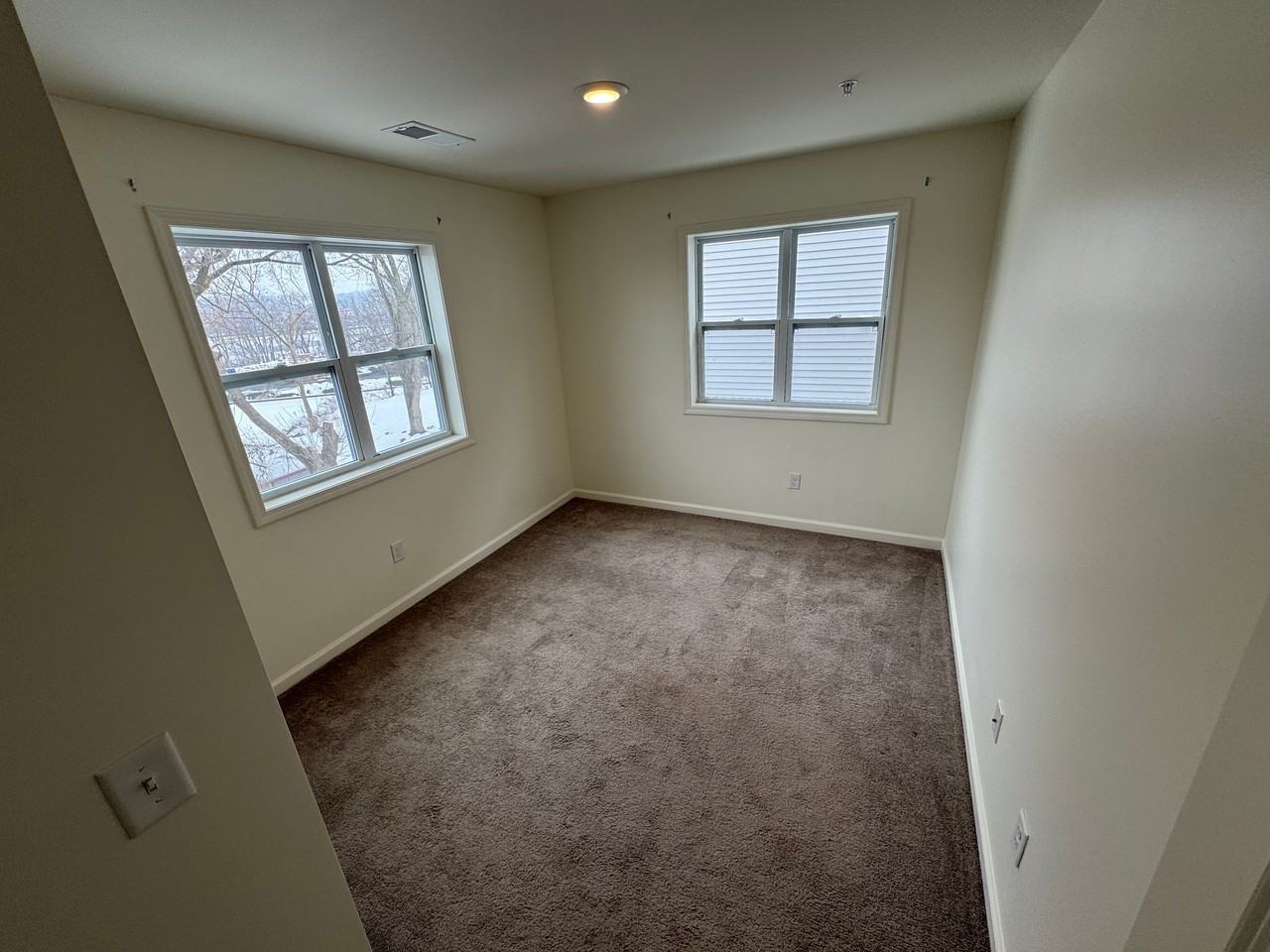 1307 Broadway - Photo 5 of 9