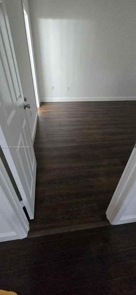 201 Southwest 116th Avenue - Photo 6 of 67