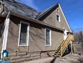 926 South 14th Street - Photo 1 of 1