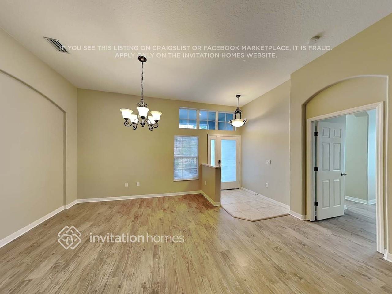 12423 25th Ct E - Photo 3 of 22