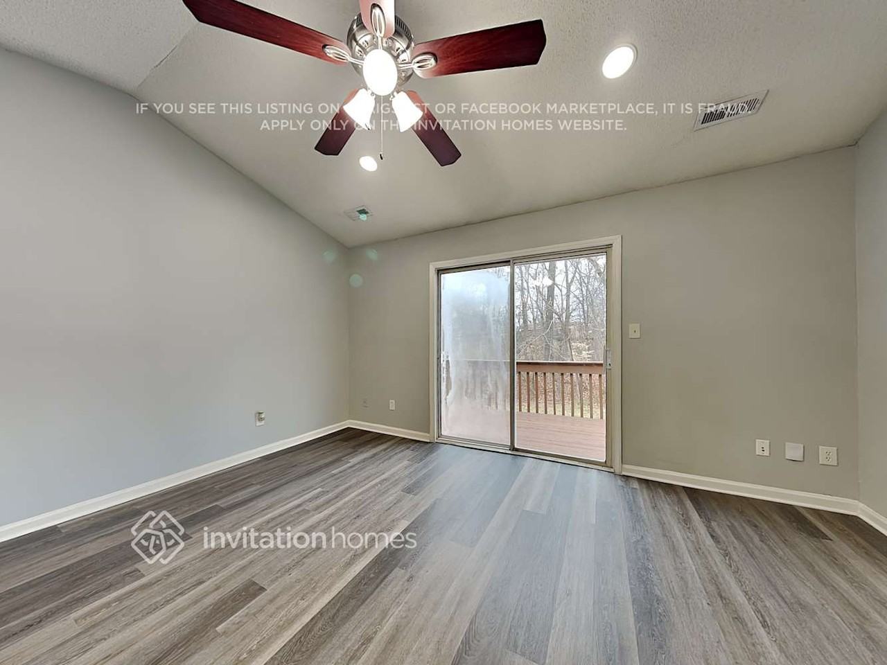 6015 Running Deer Rd - Photo 3 of 21