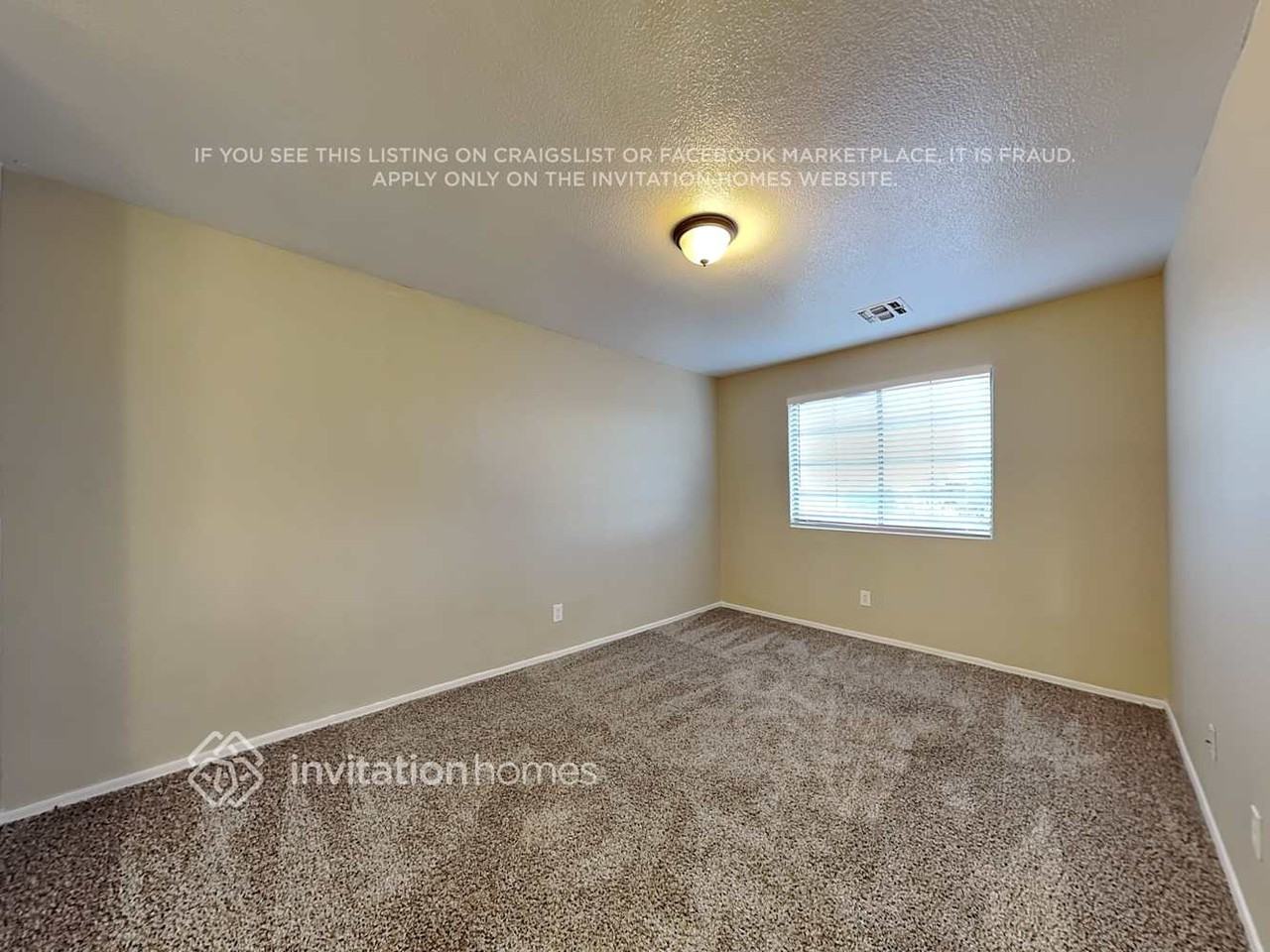 163 S Parkwood - Photo 6 of 20