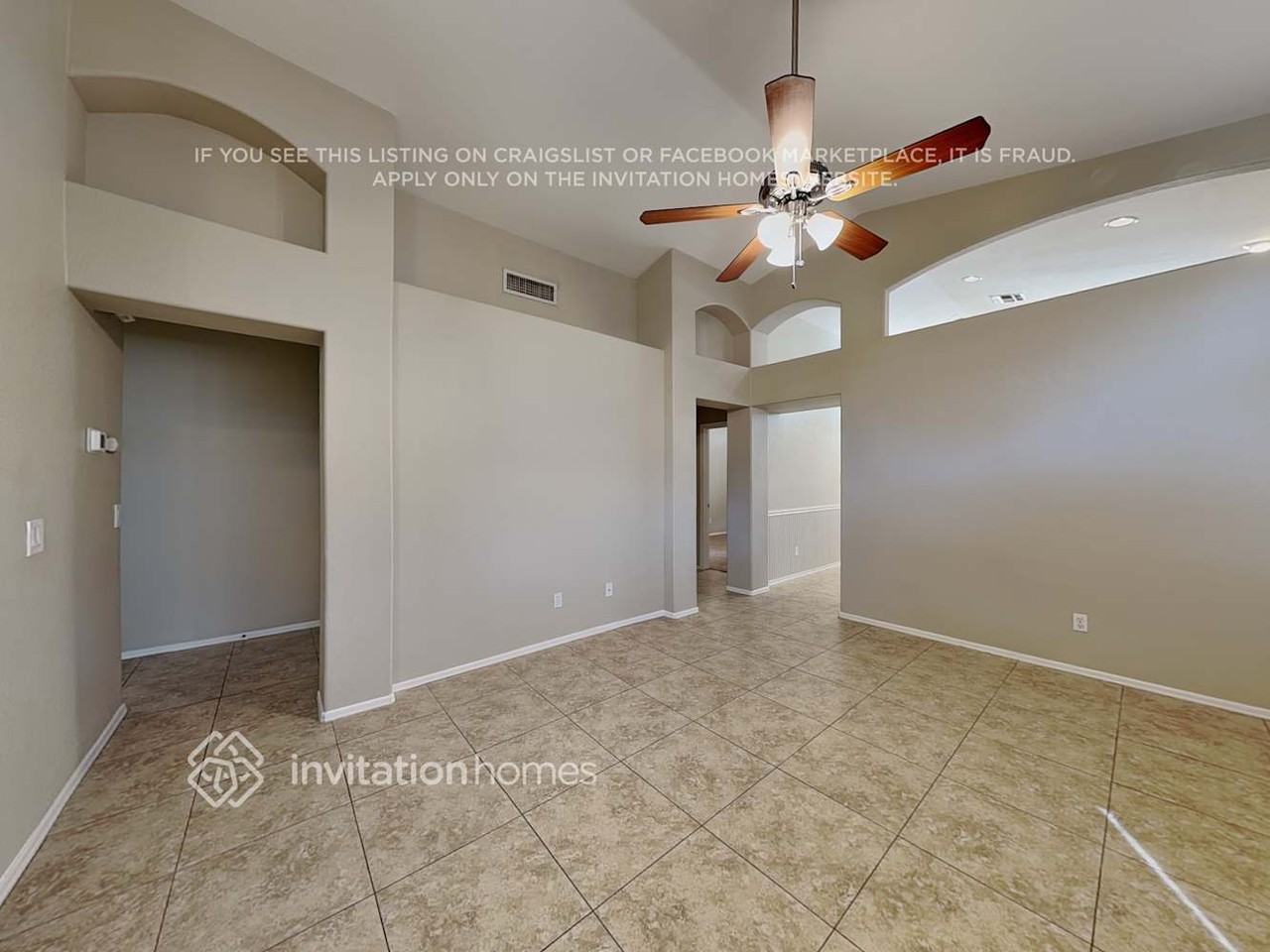 4922 W Behrend Dr - Photo 4 of 18