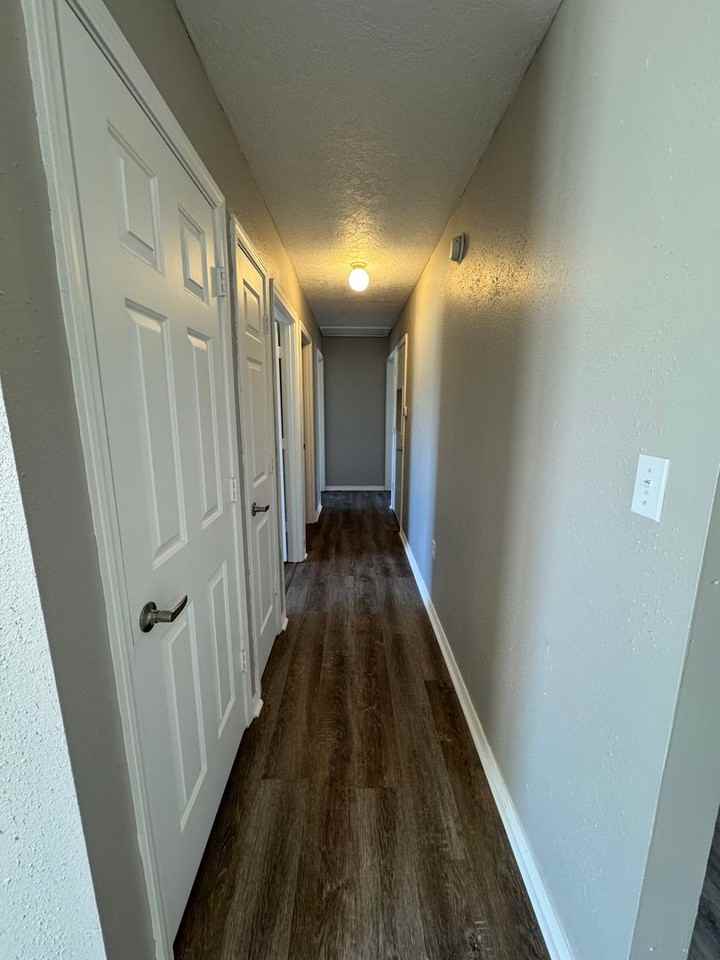 uTown - Photo 4 of 9