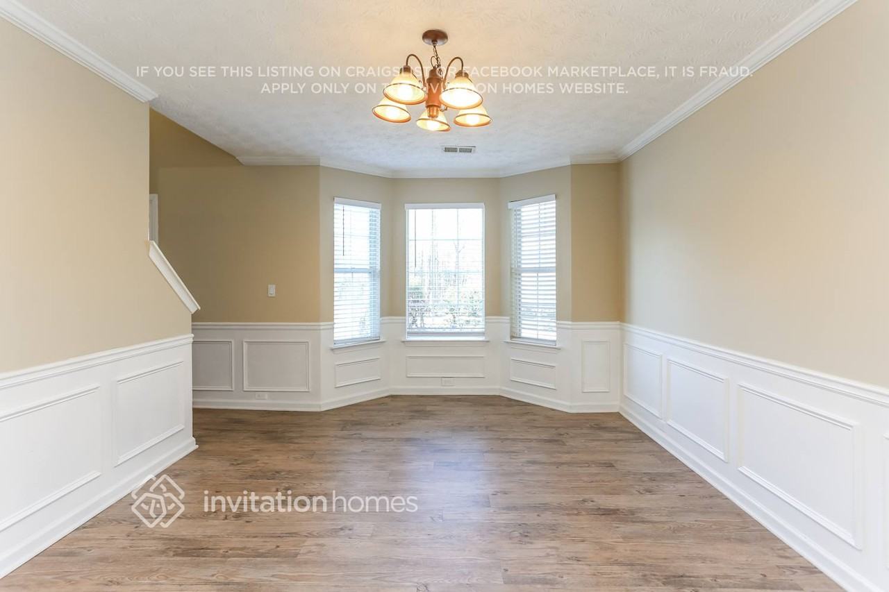 2000 Hidden Valley Dr Sw - Photo 5 of 18