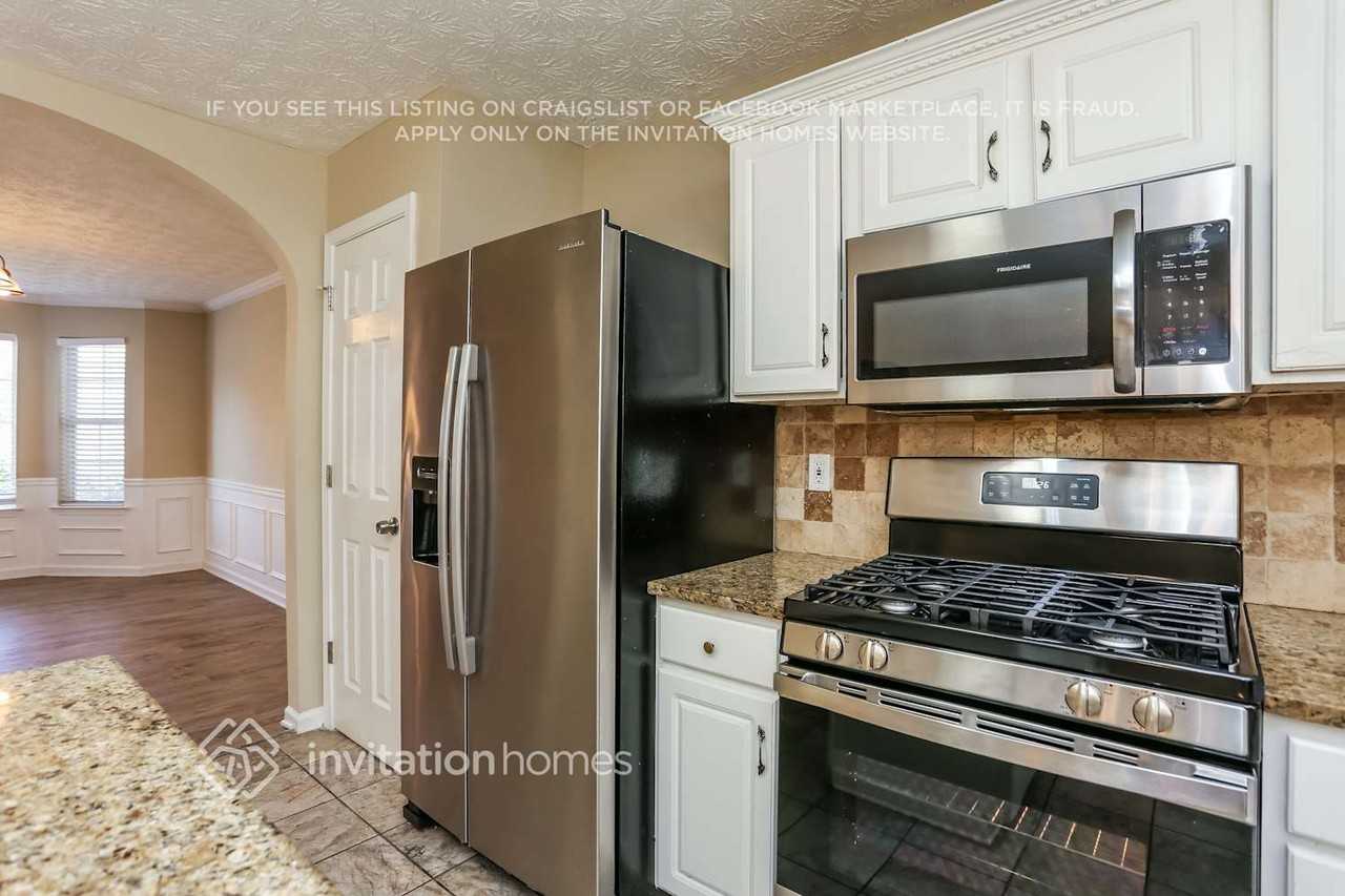 2000 Hidden Valley Dr Sw - Photo 7 of 18