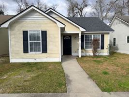 featured image of 206 Palmer Dr