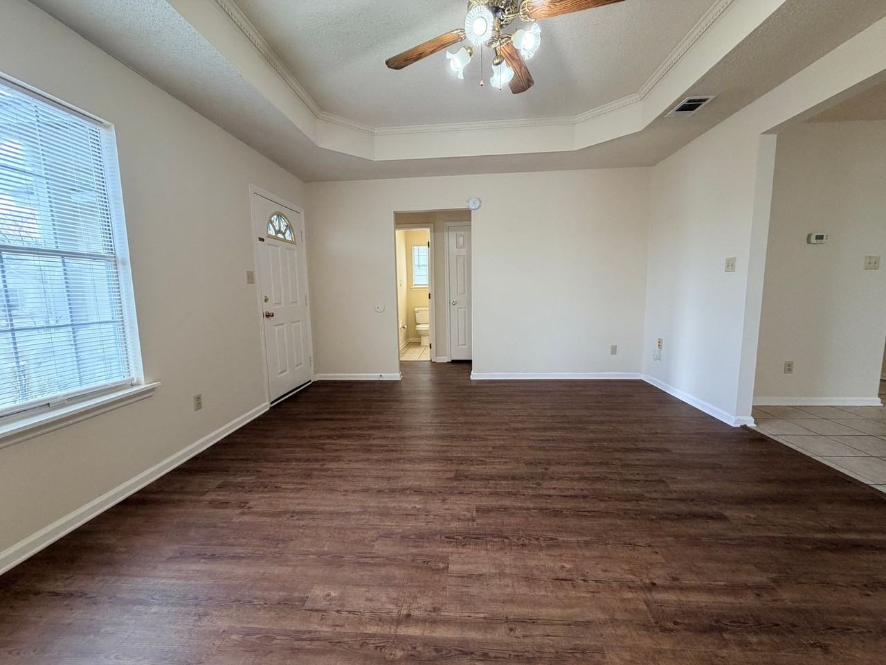 206 Palmer Dr - Photo 3 of 19