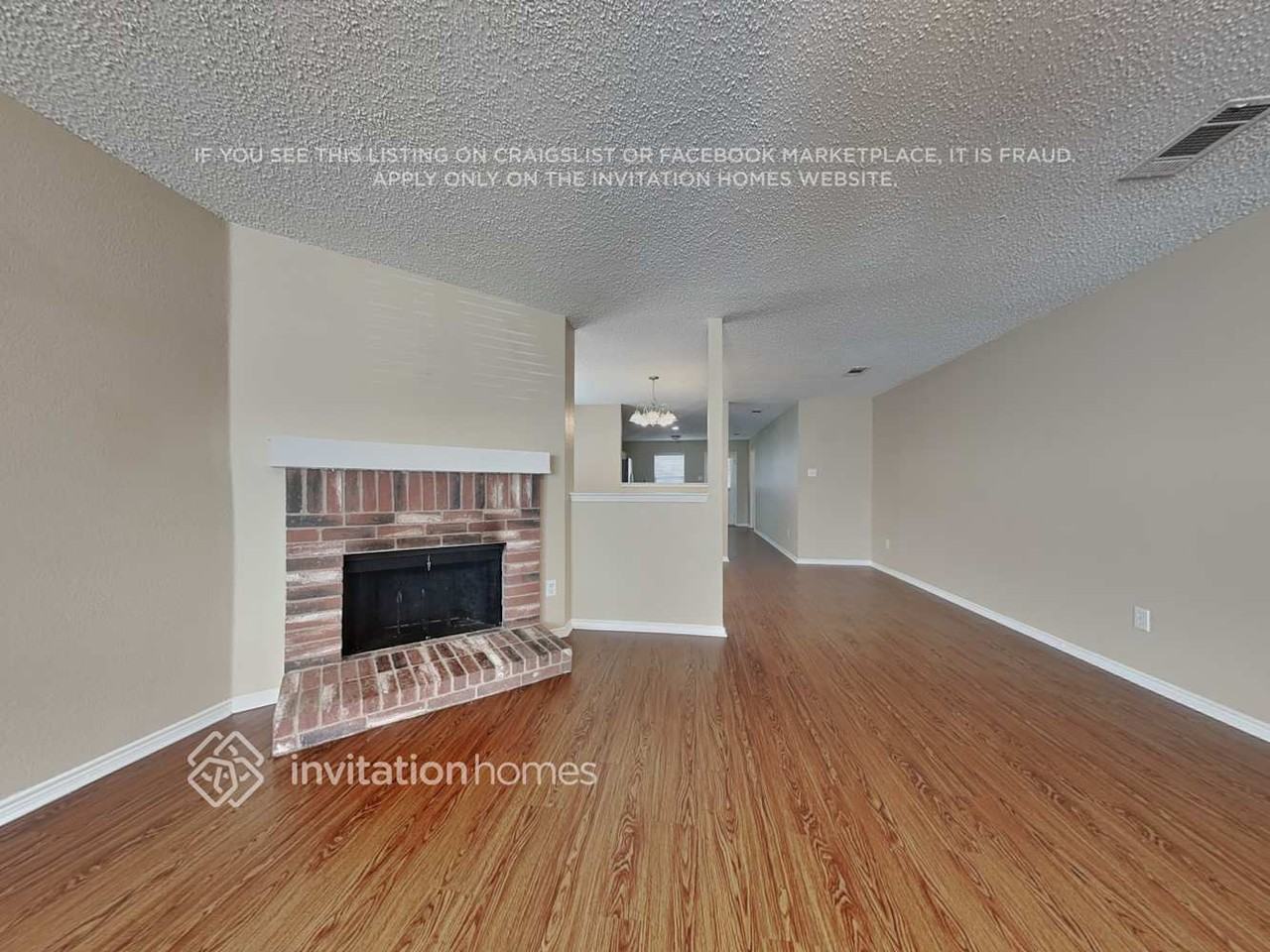 5213 Newcastle Ln - Photo 3 of 21