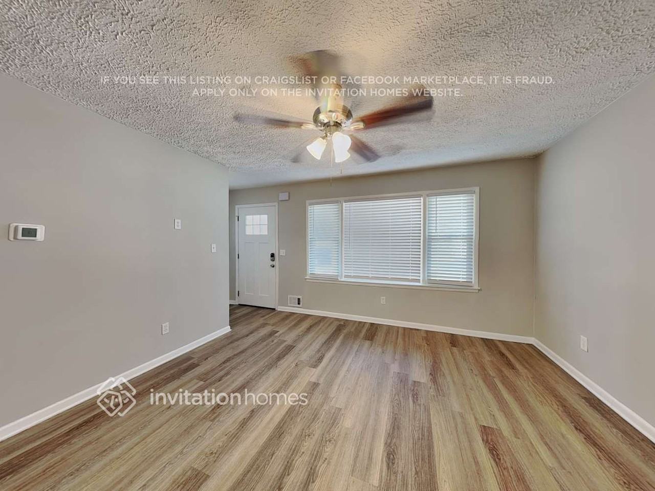 4172 Renfrew Ct Sw - Photo 3 of 18