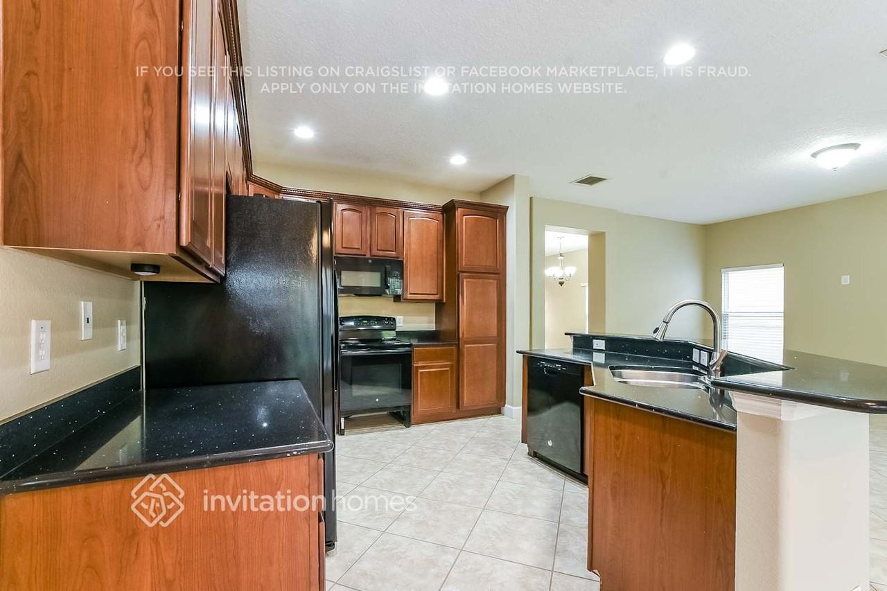 10636 Willow Ridge Loop - Photo 7 of 18