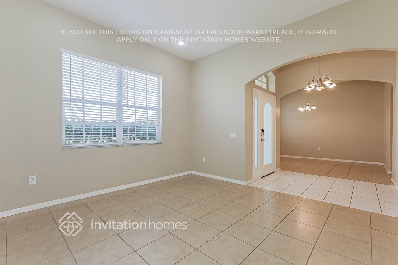 25150 Conestoga Dr - Photo 4 of 17