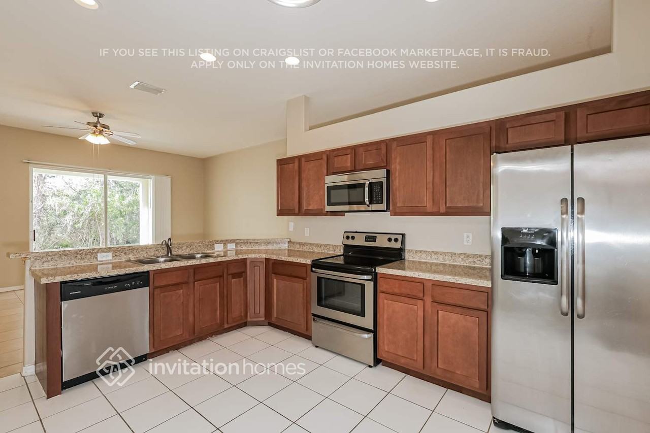 25150 Conestoga Dr - Photo 6 of 17