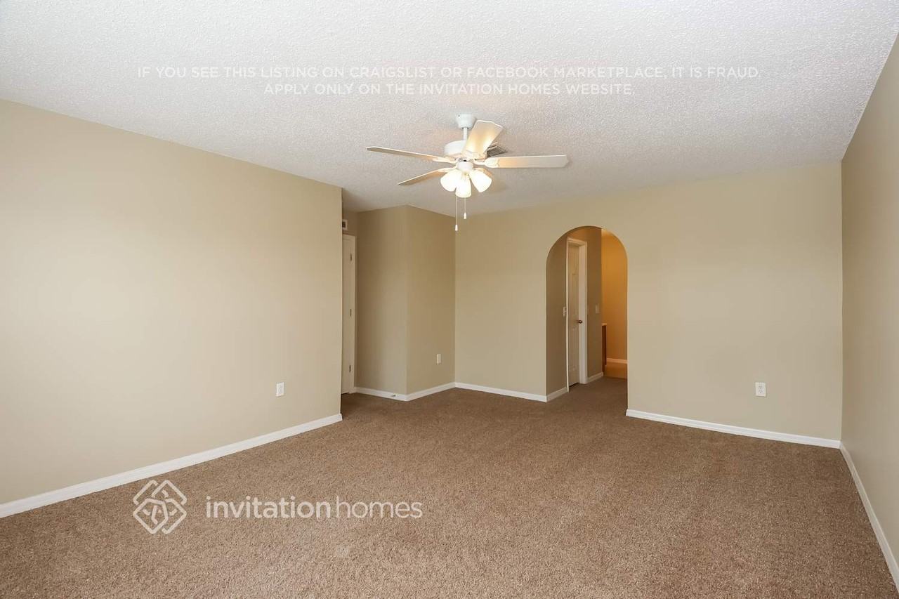 12944 Bridleford Dr - Photo 7 of 19