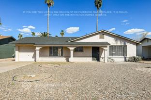 514 E Westchester Dr - Photo 1 of 1