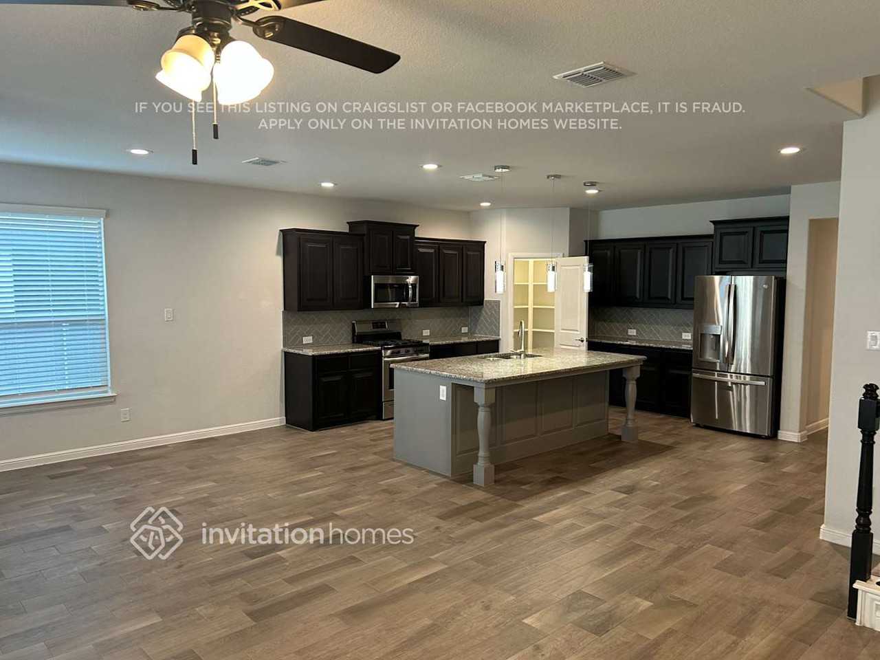 2512 Candle Ln - Photo 4 of 23