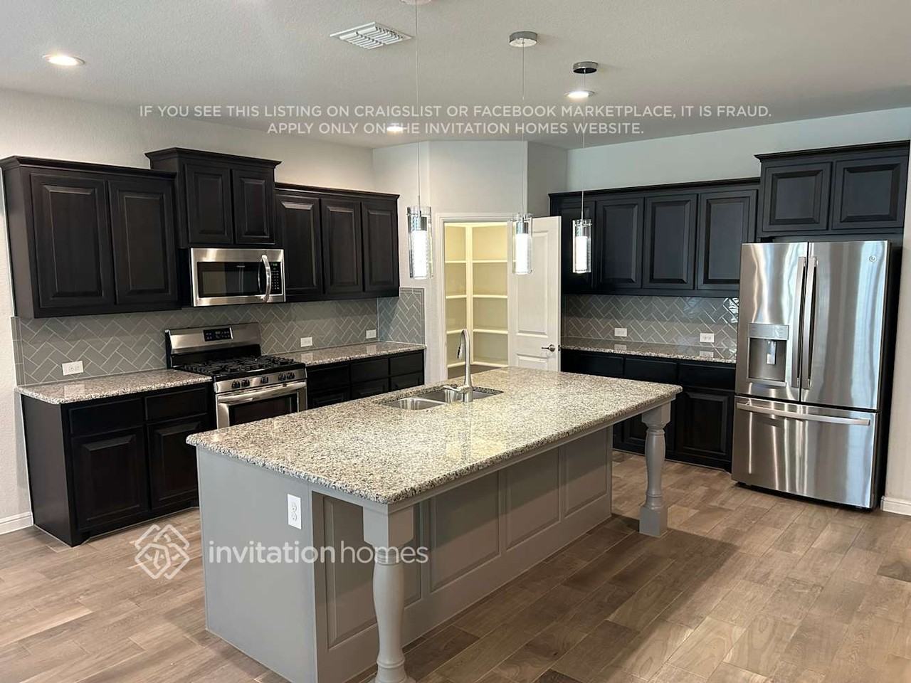 2512 Candle Ln - Photo 6 of 23