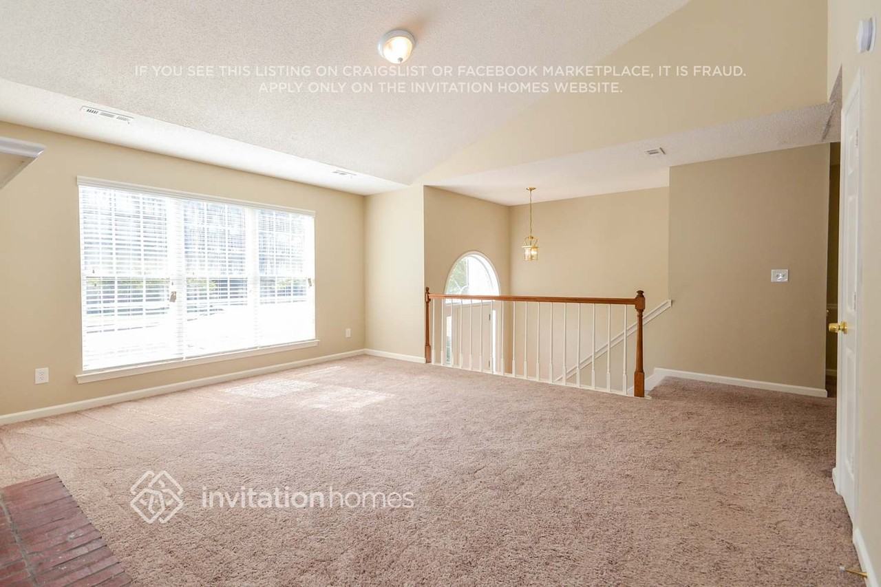 3940 Cumberland Trl Se - Photo 5 of 18