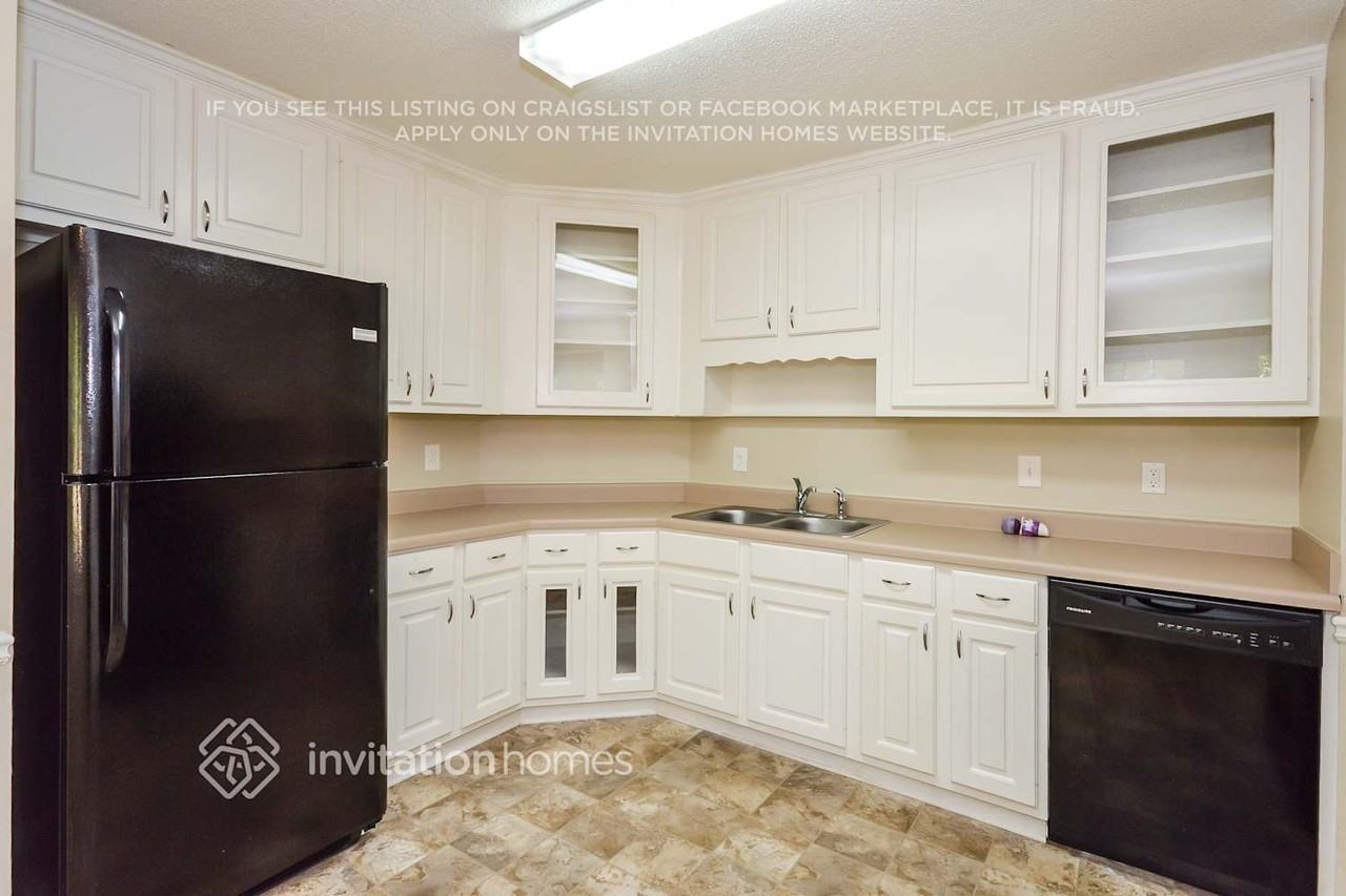 3940 Cumberland Trl Se - Photo 7 of 18