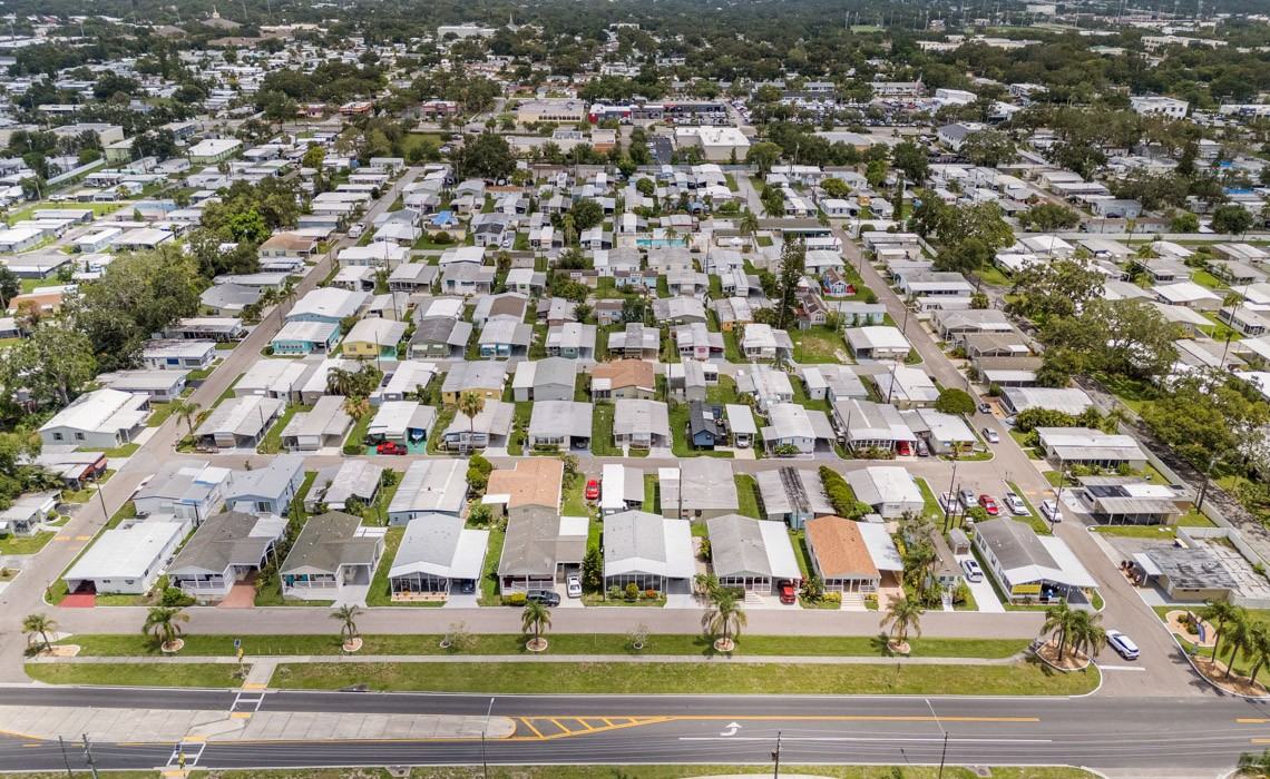 2346 Druid Rd E #405 - Photo 4 of 9