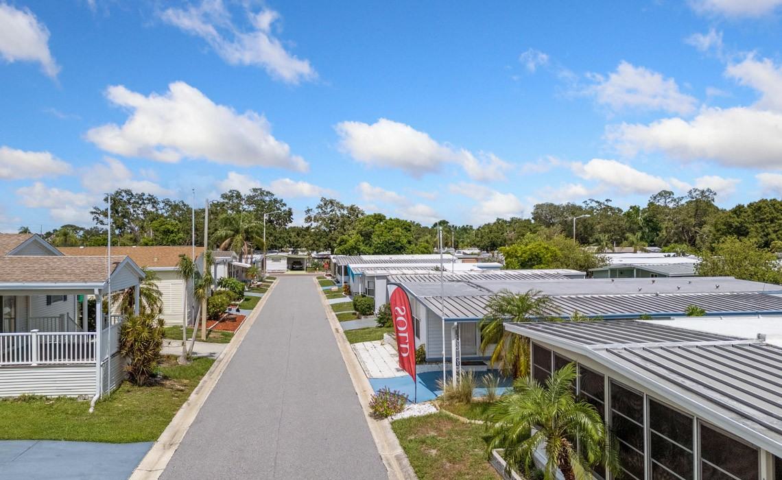 2346 Druid Rd E #405 - Photo 5 of 9