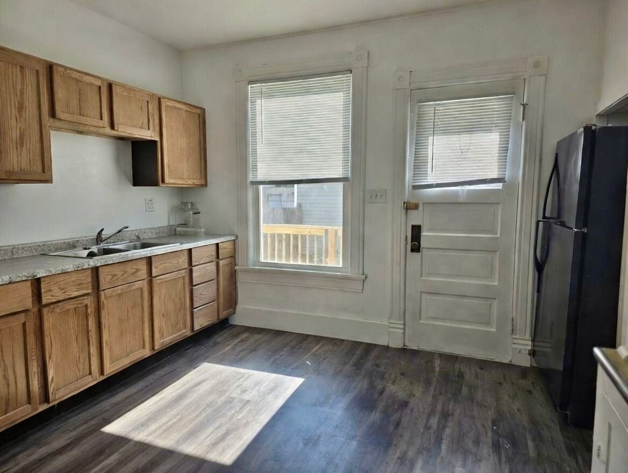 Wisconsin Street N - 1801 - Photo 3 of 36