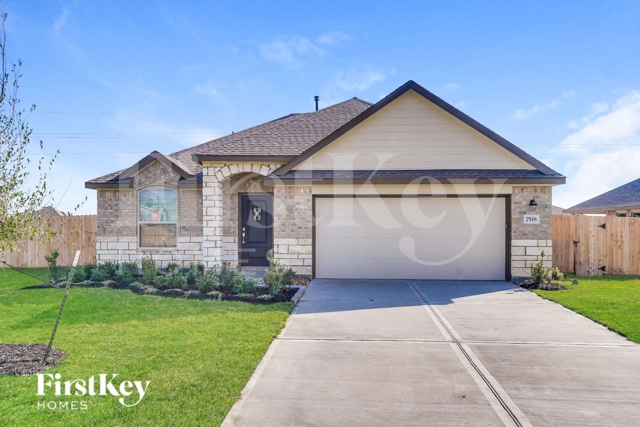 7518 Oakmont Ave - Photo 2 of 15